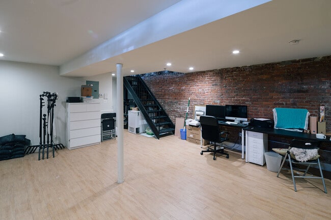 Photo - 716 Knickerbocker Ave Unit 1R