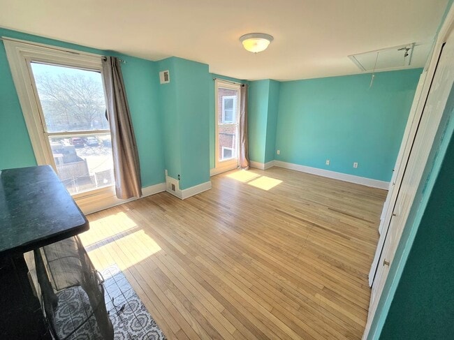 Photo - 1827 East Capitol St SE