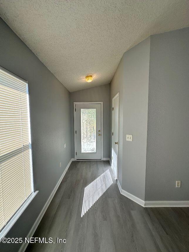 Photo - 348 Bostwick Cir