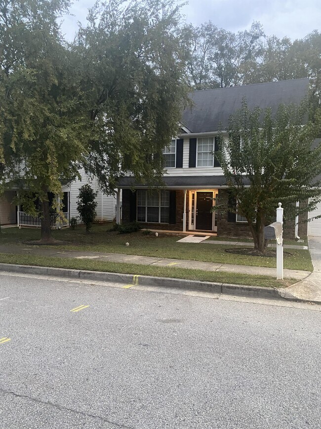 Photo - 1904 Elm Park Dr