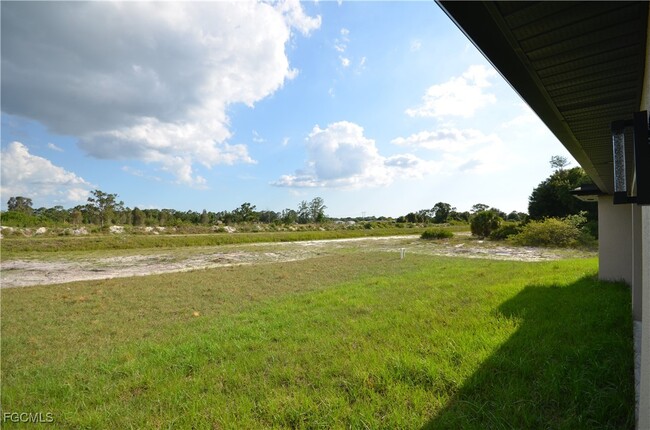 Photo - 1234 Bermar St