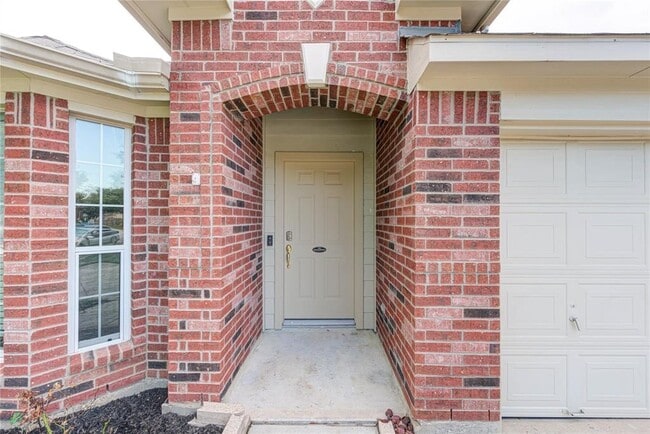 Building Photo - 21714 Mansfield Bluff Ln Rental