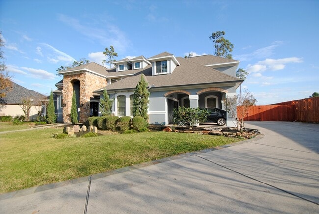 Photo - 15823 Medina Lake Ln