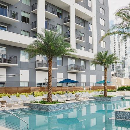 Photo - 125 E Pine St