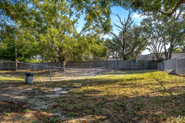 Pet Park
