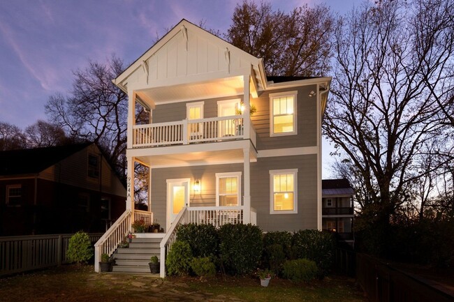 3 Bed, 3 Bath East Nashville Beauty! - 3 Bed, 3 Bath East Nashville Beauty! House