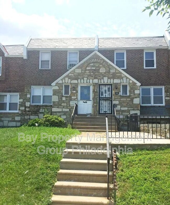 Building Photo - 351 E Claremont Rd