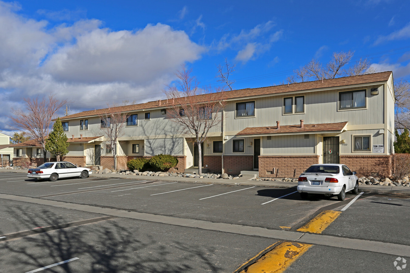 Photo - Stead Manor Apartments