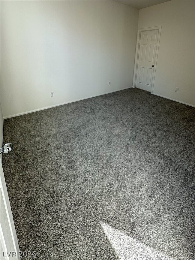 Photo - 1954 Majalis Pl