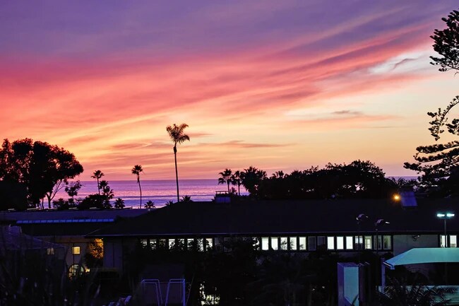 Photo - 718 Silver St