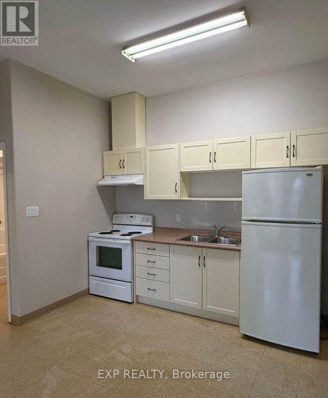 Photo - 25 Winniett St Unité 204