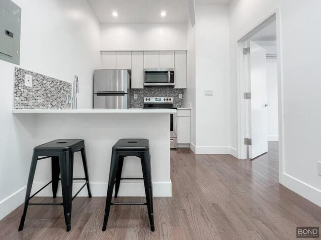 2 bedroom in Brooklyn NY 11222 - 2 bedroom in Brooklyn NY 11222 Condo Unit 2F