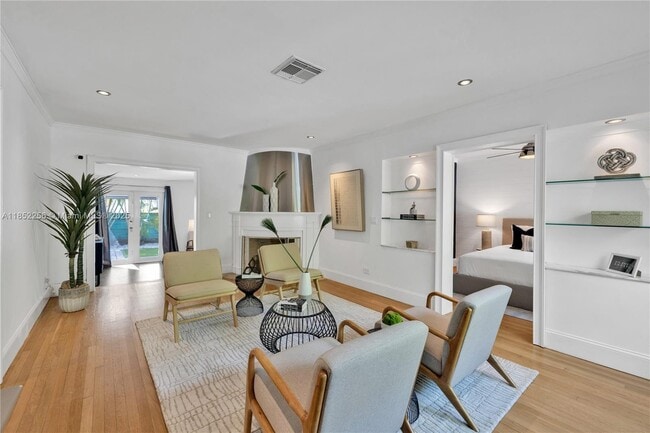 Photo - 1800 SW 21st St