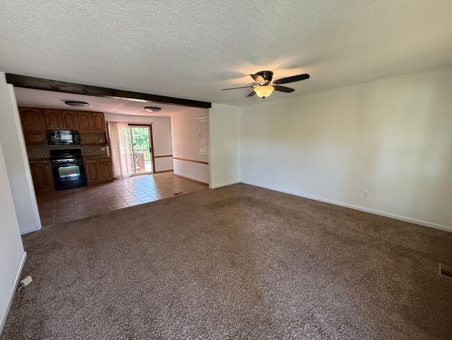 Photo - 5360 Glencullen Way
