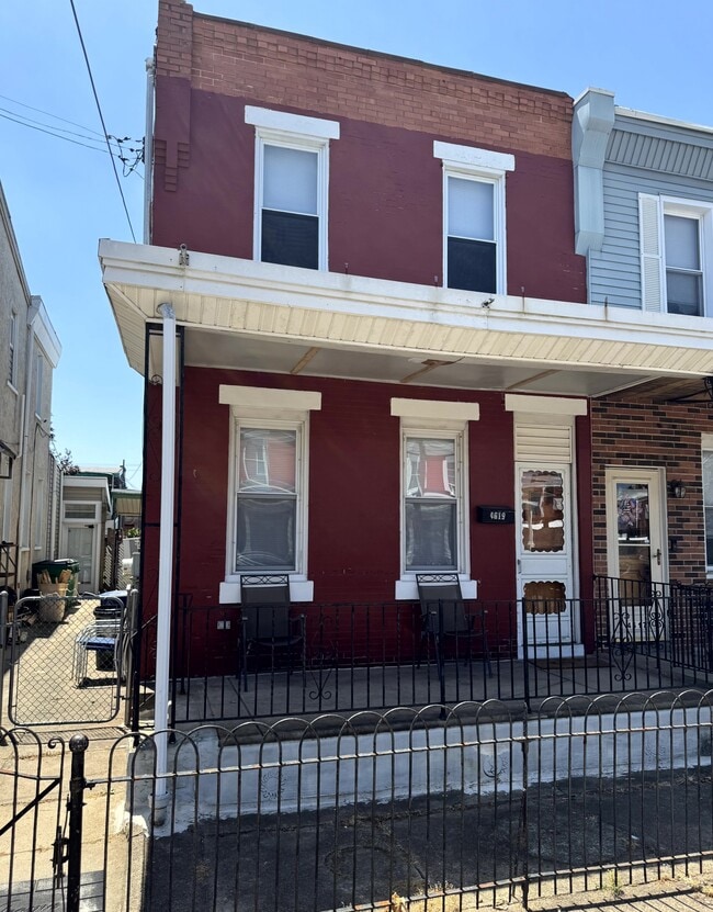 Building Photo - 4619 E Stiles St Rental