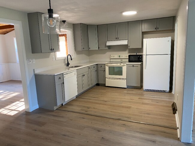 Photo - 20 Dundee Dr