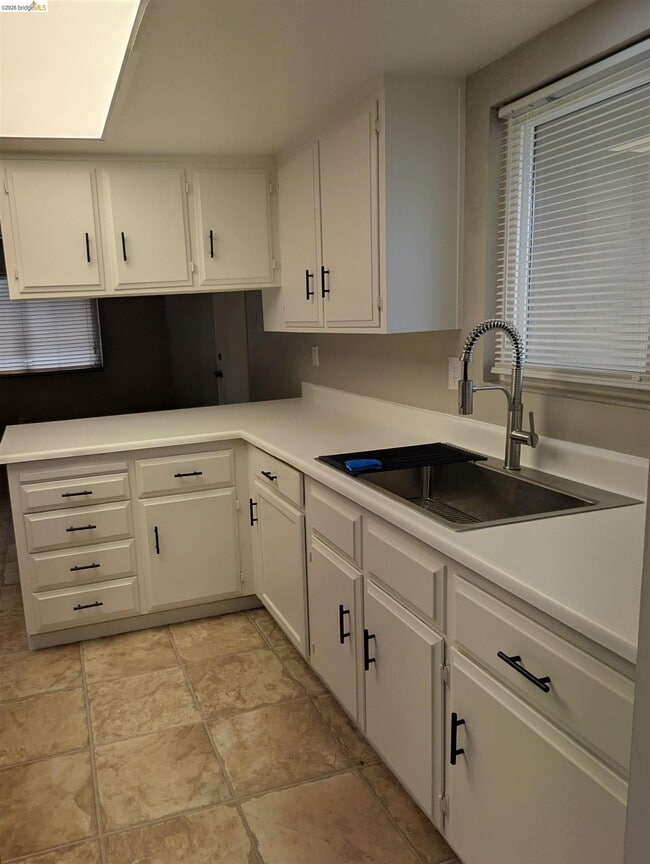 Photo - 1504 Mission Dr