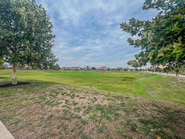 Photo - 324 Druse Ln