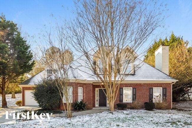 Building Photo - 4611 River Rd