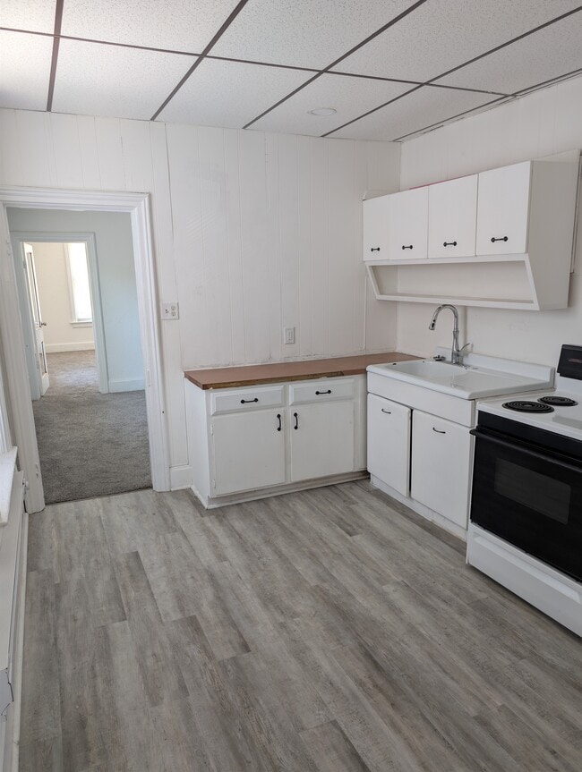 Photo - 1219 Huron Ave