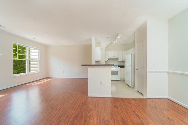Photo - Rare 2BR 2BA 2 Level Condo With Garage