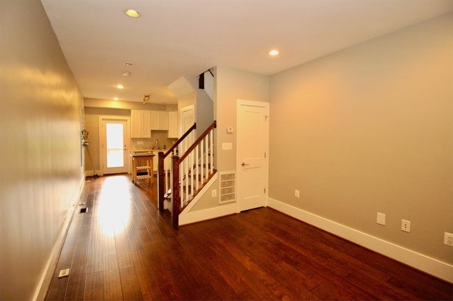 Photo - 3021 Sherman Ave NW