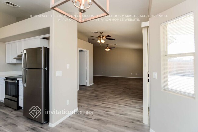 Photo - 491 E Mesquite Ave