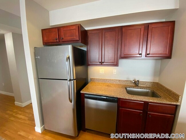 Photo - 20 Pond St Unit 206