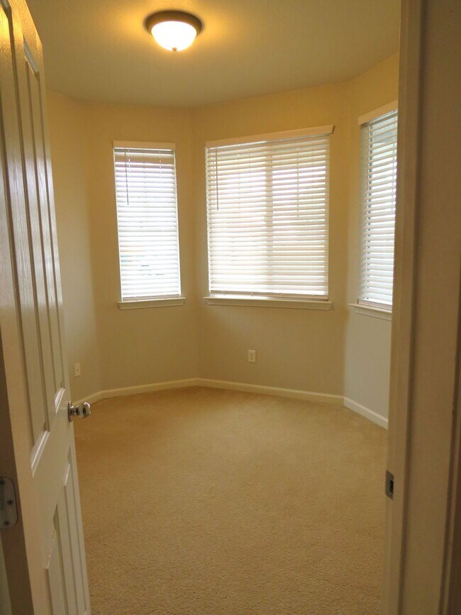 Photo - Beautiful 3 bedroom 2 bath coming soon in Orland!