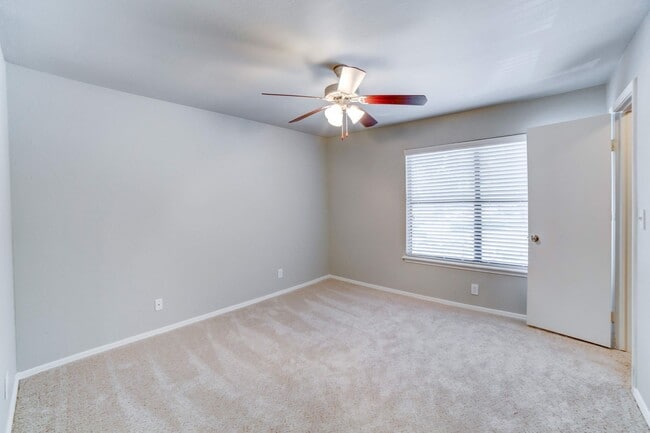Waterside Apartments Tulsa