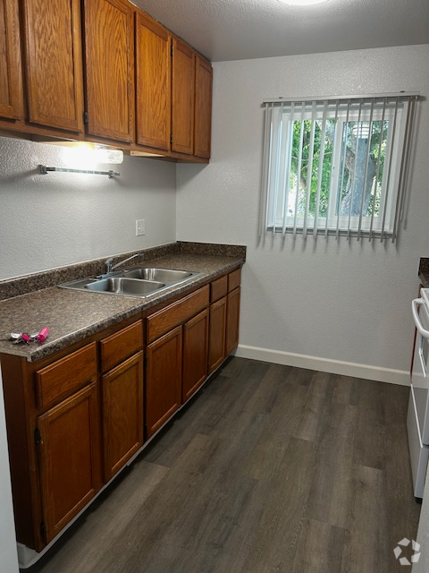 Building Photo - 2383 Arden Wy Unit 32 Rental