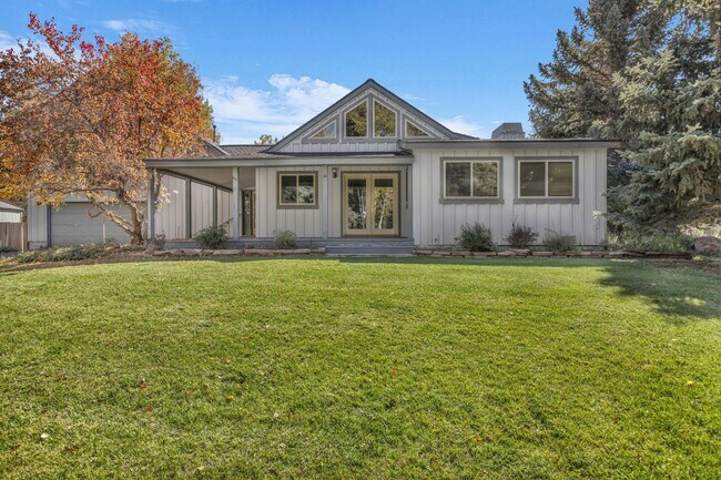 Photo - PRIME PARK MEADOWS HOME