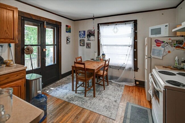 Photo - 416 Castle Pl Unit 2