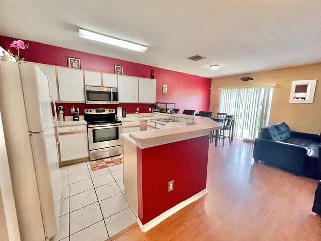 Photo - 6244 Olivedale Dr