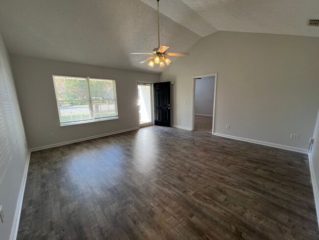 Photo - 1607 Galston Ct