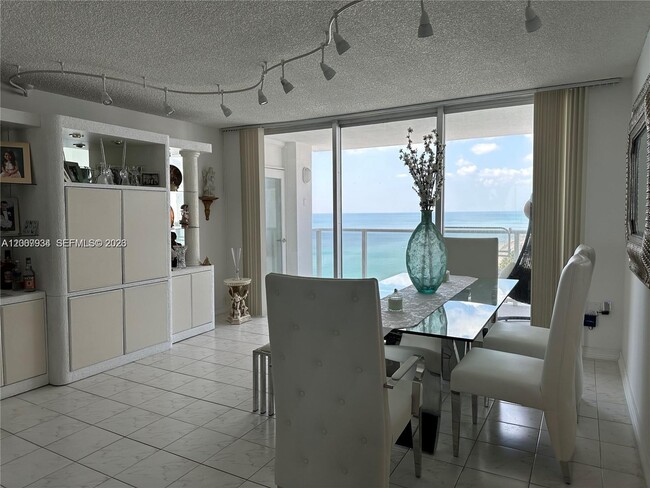 Photo - 2751 S Ocean Dr Unit 1706S