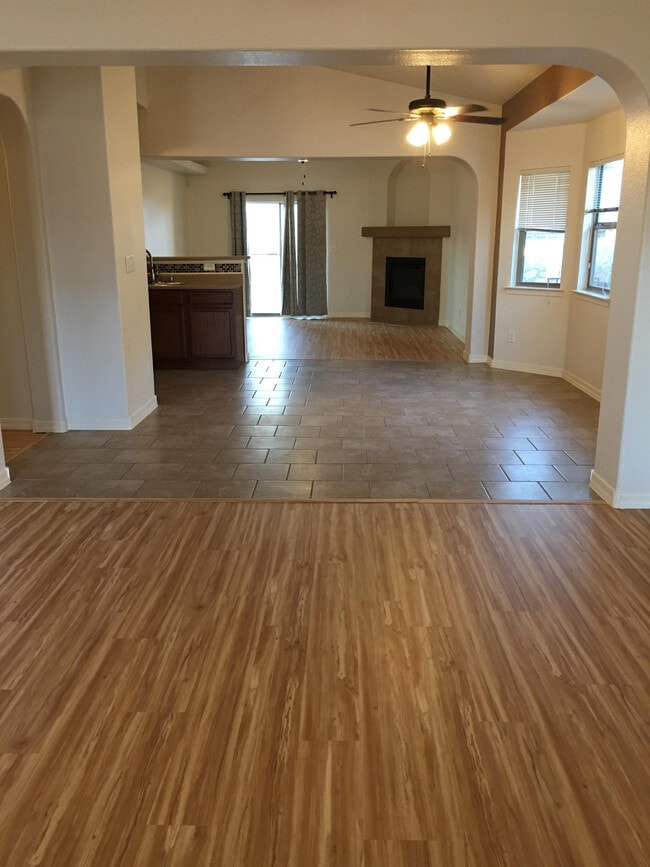 Photo - 14345 Apache Point Dr