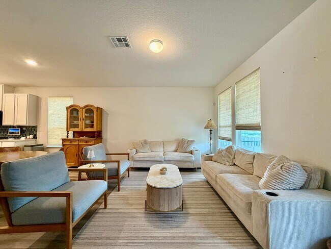 Photo - Exceptional 4BR, 3BA Home in Desirable Knox Ridge