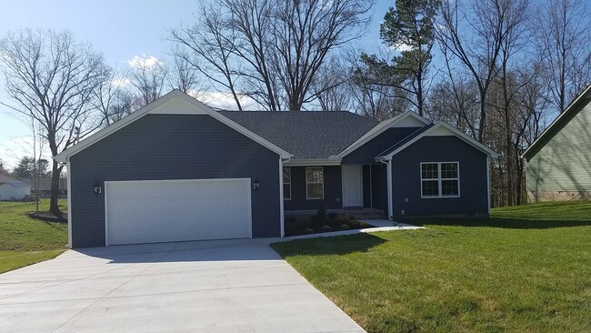 Beautiful 3 Bedroom 2 Bath Home in Manchester - Beautiful 3 Bedroom 2 Bath Home in Manchester