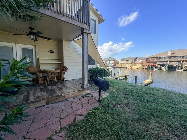 Photo - 15421 Seamount Cay Ct