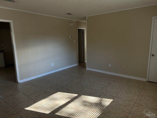 Photo - 3406 Green Briar Cir House