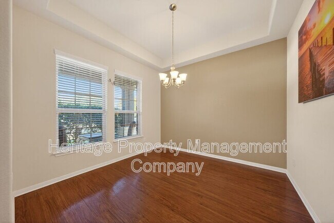 Photo - 147 Brook View