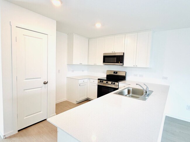 Photo - 449 Jones Bch Ln
