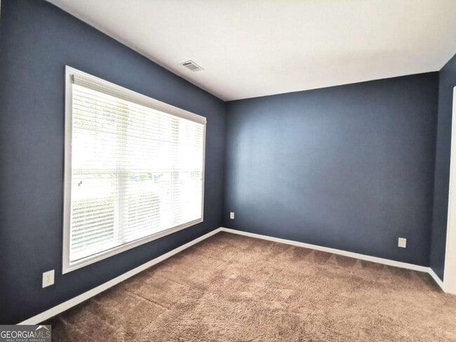 Photo - 2430 Woodford Ln NE