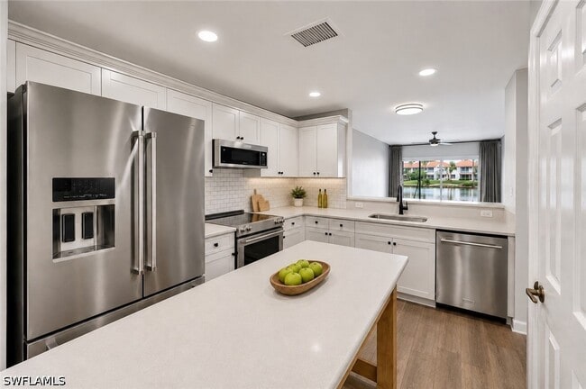 Building Photo - 3029 Driftwood Way Unit 3307