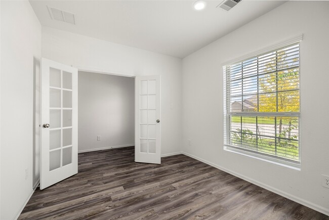 Photo - 1351 Antigua Dr