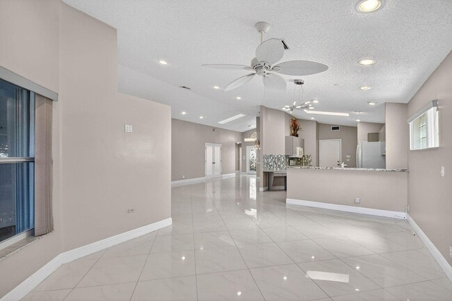 Photo - 7891 Sailing Shores Terrace