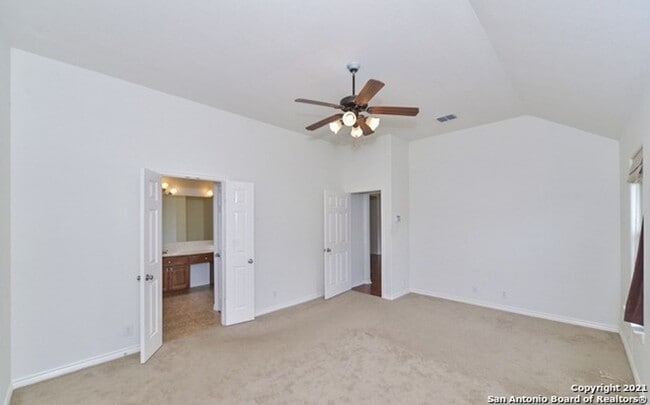 15713 Fair Ln