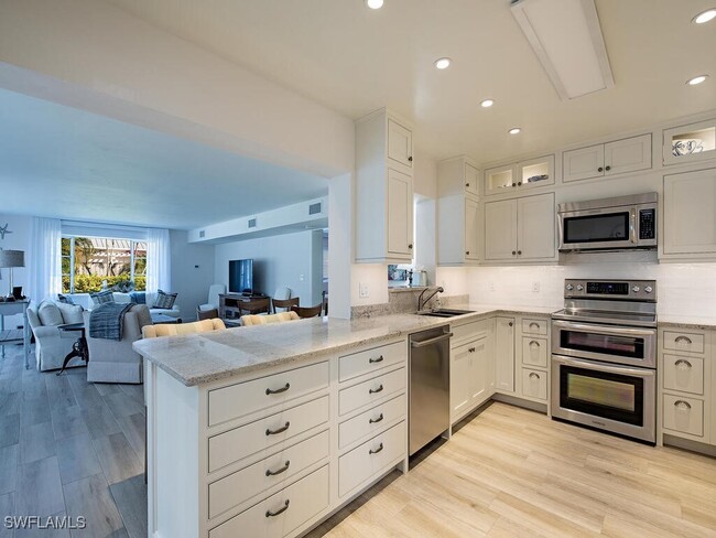 Photo - 271 1st Ave S