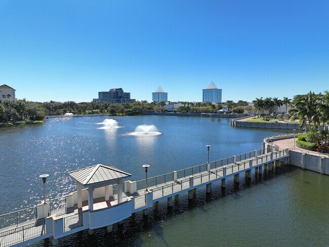 Photo - 3610 Gardens Pkwy Unidad 305a